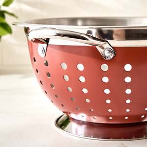 Passoire de cuisine en acier inoxydable avec poignées, égouttoir à légumes pour restaurants et usage domestique, vente en gros, OEM, export en vrac - Product Image 5