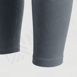 Ensemble de yoga pour femmes, vêtements de fitness, soutien-gorge de sport et leggings, tenue de sport pour la gym, l'entraînement et les exercices, couleur personnalisée - Product Image 6