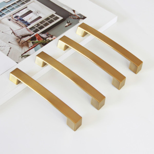 Tirador de Gabinete de Aleación de Zinc Premium OEM, Acabado Oro Cepillado, Estilo Moderno Minimalista, para Cocina, Baño, Mesitas de Noche, Herrajes - Product Image 4