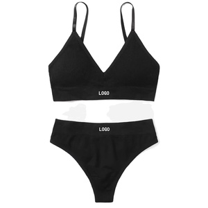 Ensemble de lingerie sans couture 2 pièces pour femme, soutien-gorge et culotte en jersey noir avec logo imprimé, lavable en machine - Product Image 1