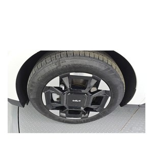 Kia Carnival Signature 2024, 7 Plazas, Diésel, Automático, con Asientos de Cuero, 15,157 km, Cámara Trasera, Volante a la Izquierda - Product Image 5