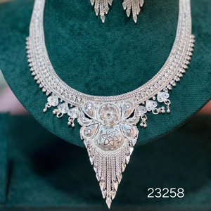 2024 <b>Indian</b> Manufacturer's Best Buy Ready-to-Ship 24K Gold Plated Trendy Women's Zinc Alloy Fashion <b>Jewelry</b> <b>Set</b> Anniversary - Product Image 1