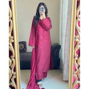 Conjunto de Traje de Fiesta para Mujer de Diseñador con Hermoso Dupatta, Atuendo de Parte Superior e Inferior - Product Image 6