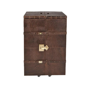 Armoire de rangement en cuir, design classique, accessoires de bar, porte-bouteilles de vin, personnalisé, fait main, pour la maison et le café - Product Image 5