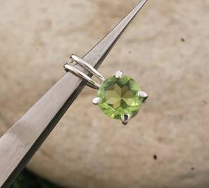 Colgante de Peridoto Natural Chapado en Platino Vintage al por Mayor, Plata de Ley 925, Amuleto de Corazón con Gema Rosa, Fabricante de Joyería - Product Image 3