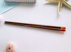 Baguettes en bois lisses finies à la main avec rainures antidérapantes, vaisselle durable pour la maison et les cuisines professionnelles - Product Image 3