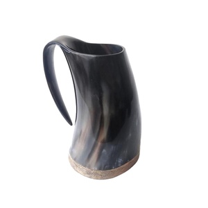 Compre en Línea una Taza de Cerveza Viking Horn Mug de Primera Calidad, Hecha a Mano con Cuerno Natural de Búfalo, Apta para Lavavajillas, a un Precio Económico - Product Image 1