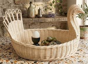 Panier en rotin artisanal SWAN - Product Image 5