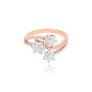 Anillo Cruzado de Oro Rosa de 14K con Tres Flores y Diamantes Cultivados en Laboratorio - Product Image 2