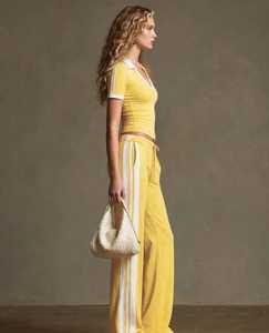 Ensemble 2 pièces jaune pour femme, haut à manches courtes et col en V et pantalon long, survêtement sportif - Product Image 2
