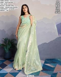 Sari de Boda Tradicional Zivara Sky Gold Infused, Absorbente de Humedad, Antiarrugas, para Invierno - Product Image 4