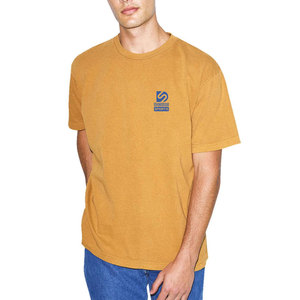 เสื้อยืดผู้ชายใส่สบาย แห้งเร็ว ผ้าฝ้าย 100% ระบายอากาศได้ดี ทรงหลวม พิมพ์ลาย - Product Image 1