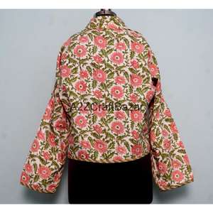 Veste matelassée 100% coton pur, écologique et respirante, motif floral vintage pour femmes et filles - Product Image 5