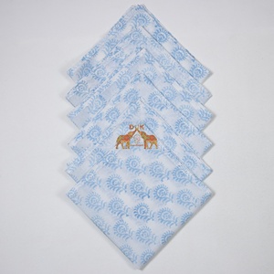 Servilletas de Algodón Orgánico al por Mayor, Hechas a Mano con Estampado Floral, Ligeras y Lavables - Product Image 3