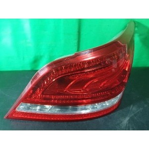 Luz Trasera Derecha Usada Equus 924023N000 - Product Image 1