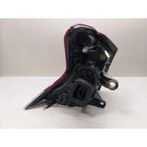 Feu arrière droit d'occasion certifié OE pour Peugeot 3008 Phase II 2013-2016, ajustement universel 9805510480 - Product Image 4