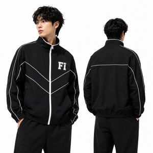 Ensemble de survêtement coupe-vent léger en nylon personnalisé pour homme, ensembles de jogging en polyester, vestes et pantalons de jogging réfléchissants à fermeture éclair pour homme - Product Image 1