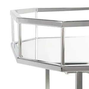 Carrito de Bar Moderno Cromado con Estantes de Vidrio, 29.8x29.6x16.5 Pulgadas, Estilo Glamuroso, Carrito Rodante para Fiestas - Product Image 4