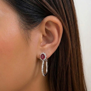 Boucles d'oreilles créoles ovales en or blanc massif 18 carats avec serti griffe, style classique, pour femme, idéales pour les fêtes et mariages, cadeau fiable et haut de gamme - Product Image 3