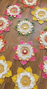 Portavelas de Metal y Madera Hecho a Mano con Diseño de Rangoli de Loto, Decoración para Mesa de Hogar, Oficina, Bodas, Navidad y Diwali - Product Image 2