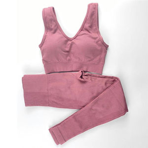 Ensemble de fitness deux pièces sans couture à séchage rapide pour femme, haut de sport à manches longues et legging avec logo frontal, couleur unie, design respirant - Product Image 1