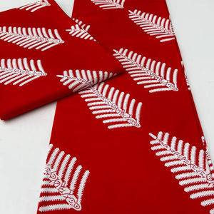 Tissu en coton imprimé africain résistant et audacieux pour robes et tenues quotidiennes – Marché de la mode africaine - Product Image 1