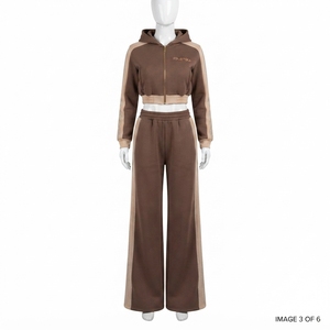 Conjunto de chándal de dos piezas para mujer con cremallera, capucha y detalles de pedrería, sudadera con bloques de color y pantalones de chándal de pierna ancha - Product Image 4