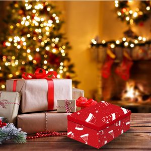 Set Regalo Natalizio Deluxe da 10 Pezzi in Elegante Confezione per Regali Festivi - Product Image 1