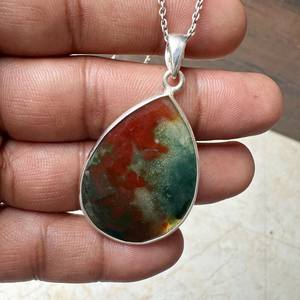 Colgante de piedra de sangre con corte rosa, plata de ley 925, collar de piedras preciosas hecho a mano, joyería minimalista y delicada, regalo para ella - Product Image 5