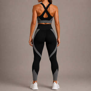 Conjunto Deportivo de Yoga de 3 Piezas para Mujer, Personalizado con Logotipo, Transpirable, Ligero y de Secado Rápido - Product Image 5