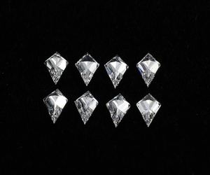 Pendientes de Diamantes Blancos Cultivados en Laboratorio con Corte Kite de 5.0x3.0mm, Certificados por IGI, Color D, para la Elaboración de Joyería - Product Image 3