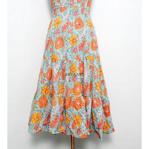 Magnifiques robes maxi décontractées pour femmes et jeunes filles - Robe d'été en dentelle 100% coton personnalisable avec col halter - Product Image 2