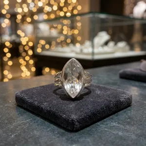 Elegante Anillo de Plata de Ley 925 con Cristal de Cuarzo Transparente, Engaste de Bisel, Joyería de Moda Unisex para Uso Diario, para Mujer - Product Image 2