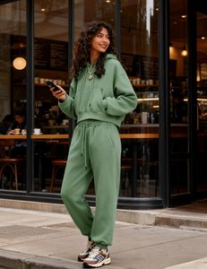 High Quality Cotton <b>Zip</b> <b>up</b> <b>Cropped</b> Hoodies Women Custom Oversized Two Piece Sweat Pants and Crop Top Hoodie Set Women - Product Image 3