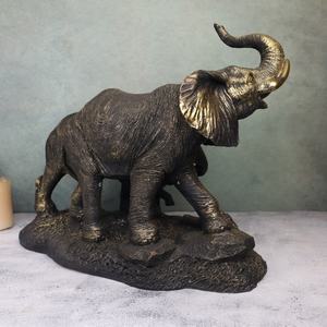 Estatuilla familiar de elefante hecha a mano, duradera y elegante, artesanías de resina inspiradas en la vida silvestre para decoración del hogar - Product Image 5