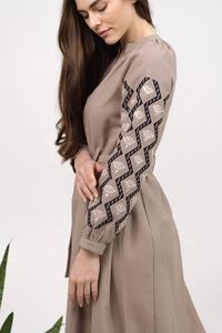 ชุดเดรสยาวสีชมพูอ่อนดีไซน์เนอร์ยูเครนแบบดั้งเดิมชุดเดรสผ้าฝ้ายปักตามสบายทันสมัยเสื้อผ้ามุสลิมลำลอง - Product Image 4