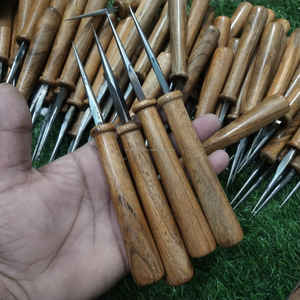 Punzón de costura de cuero artesanal con mango de madera de acacia a precio de mayoreo - Product Image 4