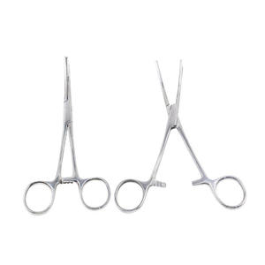 Pinzas Triangulares Ranuradas Manuales de Acero Pennington para Uso Hospitalario por SurgiRight - Product Image 6