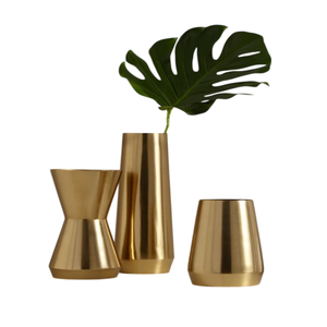 Jarrón de Trompeta de Latón Dorado Hecho a Mano con Diseño Nuevo para Arreglos Florales Artificiales, Decoración para Bodas y Fiestas - Product Image 3