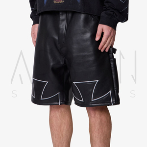 Shorts en cuir baggy de qualité supérieure, couleur noire, avec appliqué croix, style streetwear urbain, nouvelle collection, fournisseur de premier plan, OEM ODM. - Product Image 2