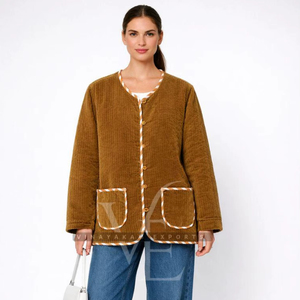 Veste matelassée réversible en coton écologique imprimée faite à la main, légère et respirante pour femme, prix usine, collection 2026 à succès - Product Image 6