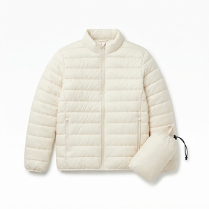 Chaqueta Acolchada Plegable y Transpirable para Hombre, Esencial para el Invierno, con Logotipo Frontal, Resistente al Agua y Ligera - Product Image 1