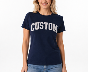 T-shirt à manches courtes col rond bleu marine pour femme, coupe classique, imprimé lettres, tissu jersey 100% coton, à porter toute l'année - Product Image 1