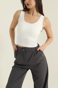 Ropa Deportiva para Mujer 2026, Camiseta Deportiva sin Mangas para Mujer con su Propio Logotipo, Fabricada a Precio Económico, Precio al por Mayor - Product Image 5