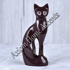 Urna de cremación para mascotas hecha a mano con diseño de huella de pata para honrar a las mascotas amadas en un memorial atemporal de Axiom Home Accents - Product Image 4