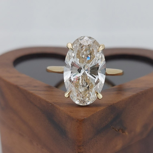 Anillo de compromiso de diamantes de corte ovalado de 6 quilates de primera calidad, oro amarillo, joyería clásica de lujo para mujer - Product Image 1