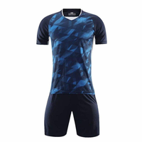 Tenues de football personnalisées OEM, best-sellers, maillots et shorts de football, uniformes pour hommes, respirants, couleur rouge, kit d'académie