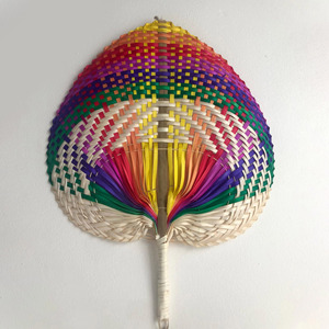 Abanico de mano colorido de verano, estilo asiático, de bambú, precio económico, abanicos de mano. - Product Image 1