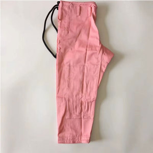 Uniforme de BJJ unisexe avec logo personnalisé, 100% coton, confortable, durable, de haute qualité, dernier design, fabricant de vêtements d'arts martiaux - Product Image 6