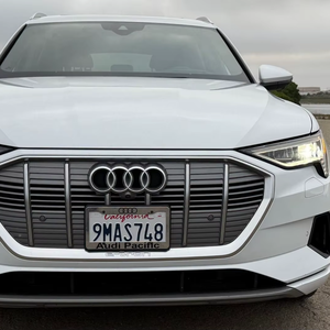 รถยนต์มือสองที่เชื่อถือได้ ปี 2019 <span class=keywords><strong>Audi</strong></span> <span class=keywords><strong>e</strong></span>-<span class=keywords><strong>tron</strong></span> Quattro Dual-Motor AWD - Product Image 1